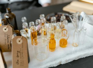 Union City Perfumer Crafts Bespoke Scents for Clients