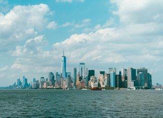 Breathtaking view of Manhattan skyline across the Hudson River on a clear day.