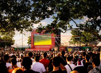 BREAKING: World Cup Final Watch Party Among This Week’s Events Crowd gathered in İstanbul park watching Euro football on big screen. Energetic summer atmosphere.