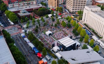 Drone captures vibrant outdoor concert crowd in central Chattanooga, Tennessee.